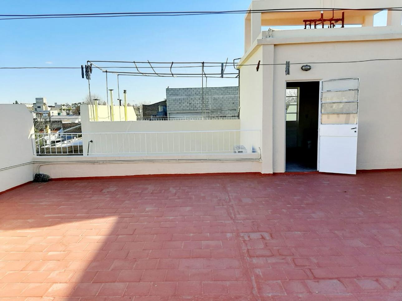 DPTO 3 AMB C/ TERRAZA PROPIA