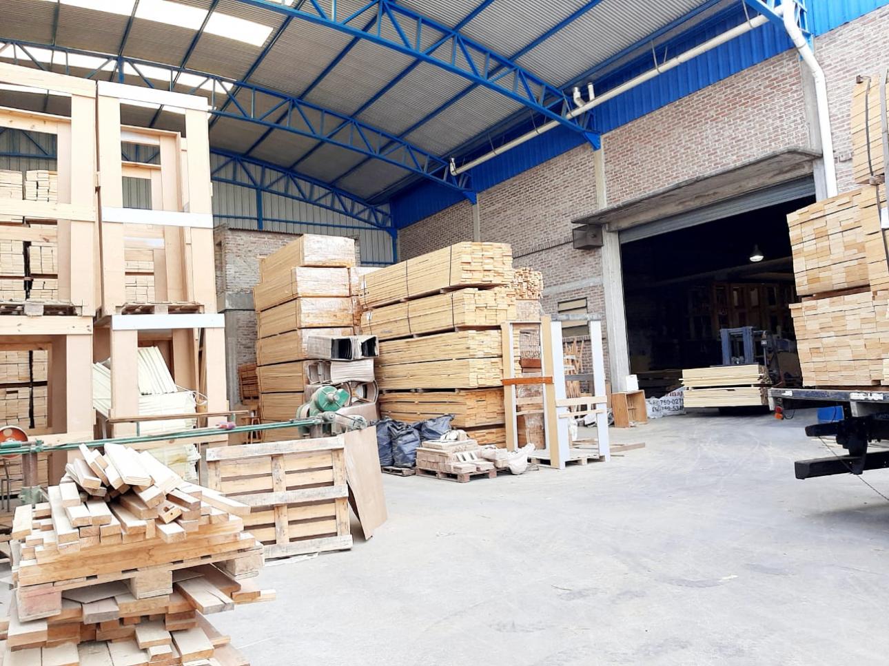 GALPON 2000 m2