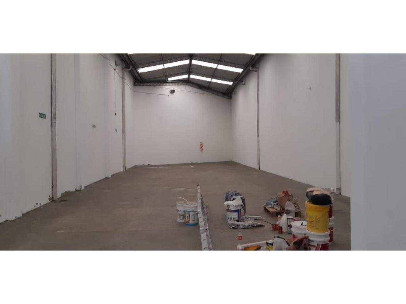 GALPON EN ALQUILER 307 m2