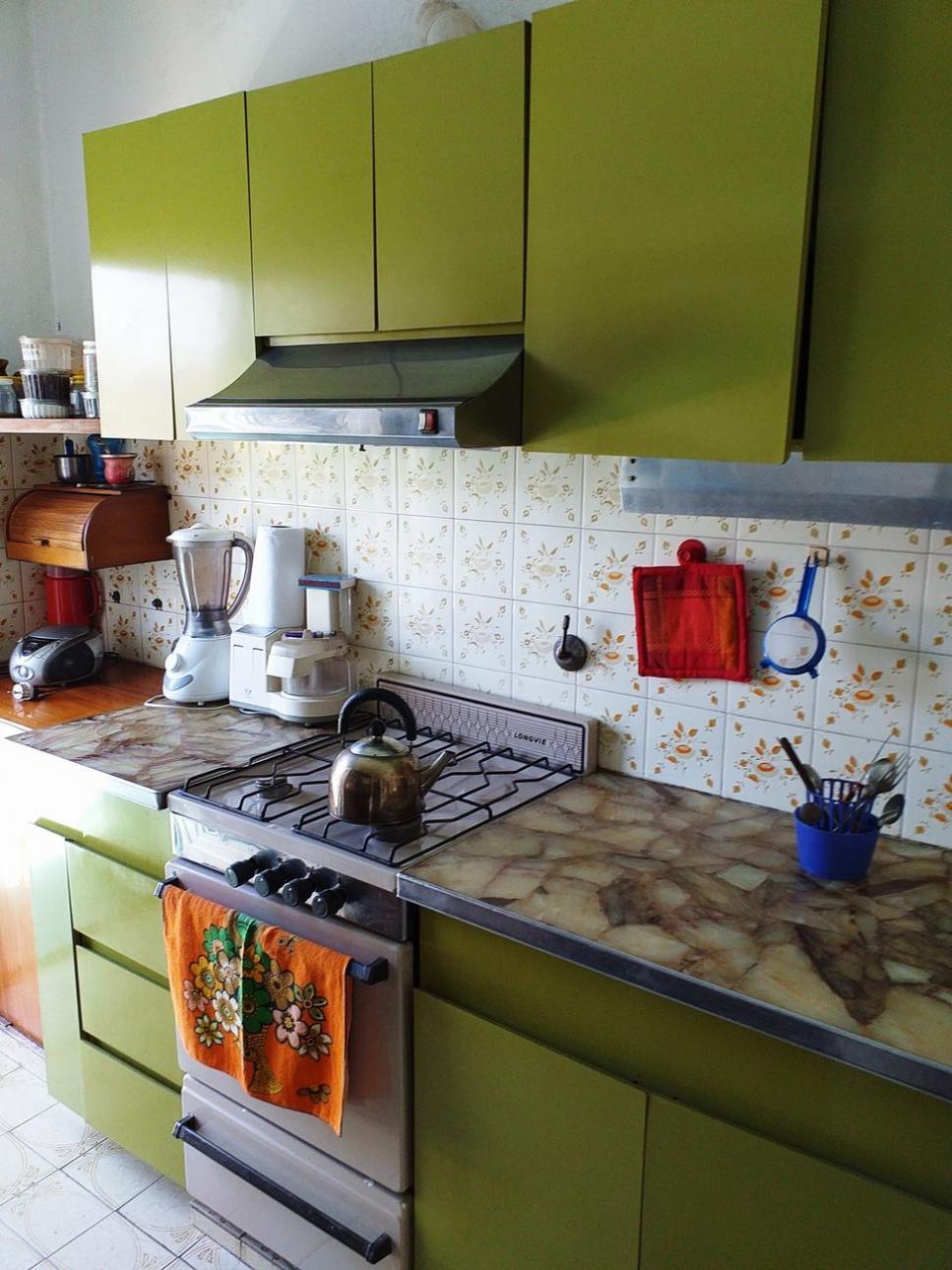 Venta en Block 2 Locales Más Departamento de 4 Ambientes en