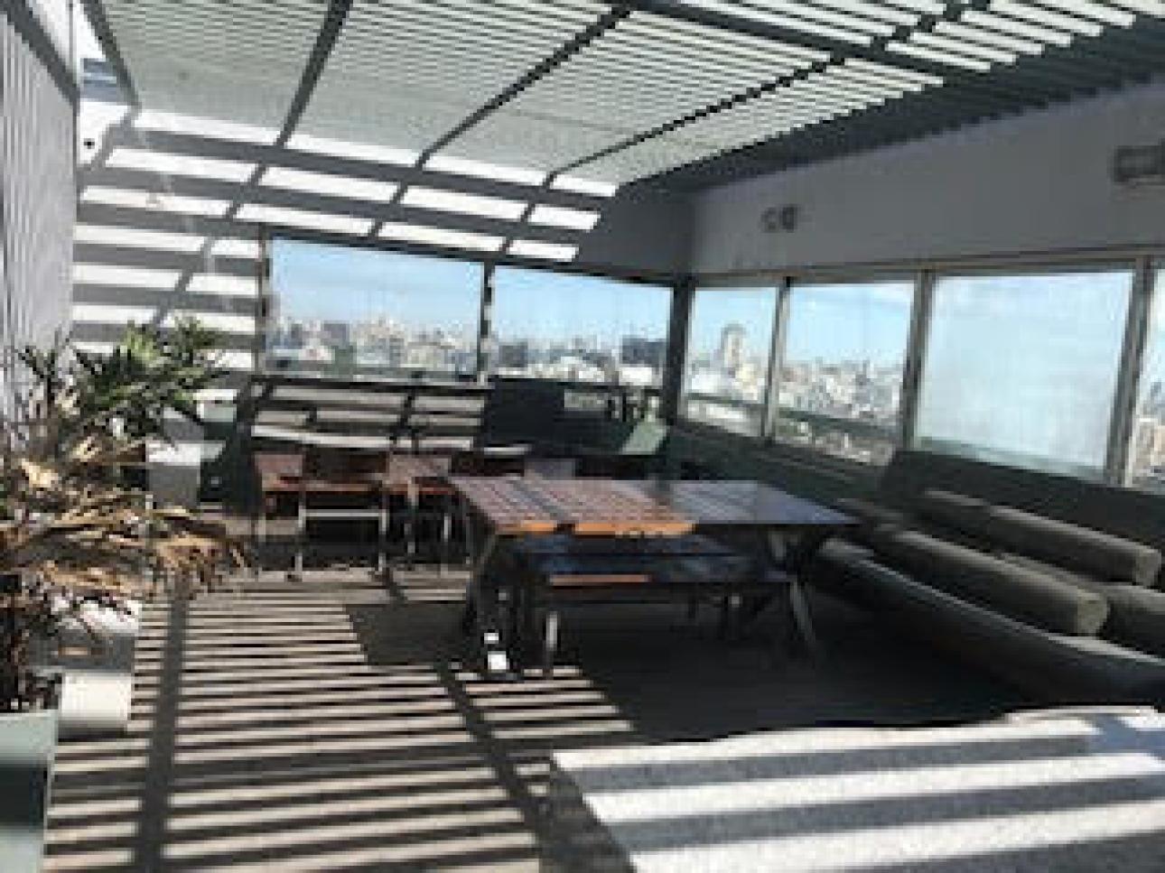 ESPECTACULAR DEPARTAMENTO DE 2 AMBIENTES EN TOPACIO TOWER