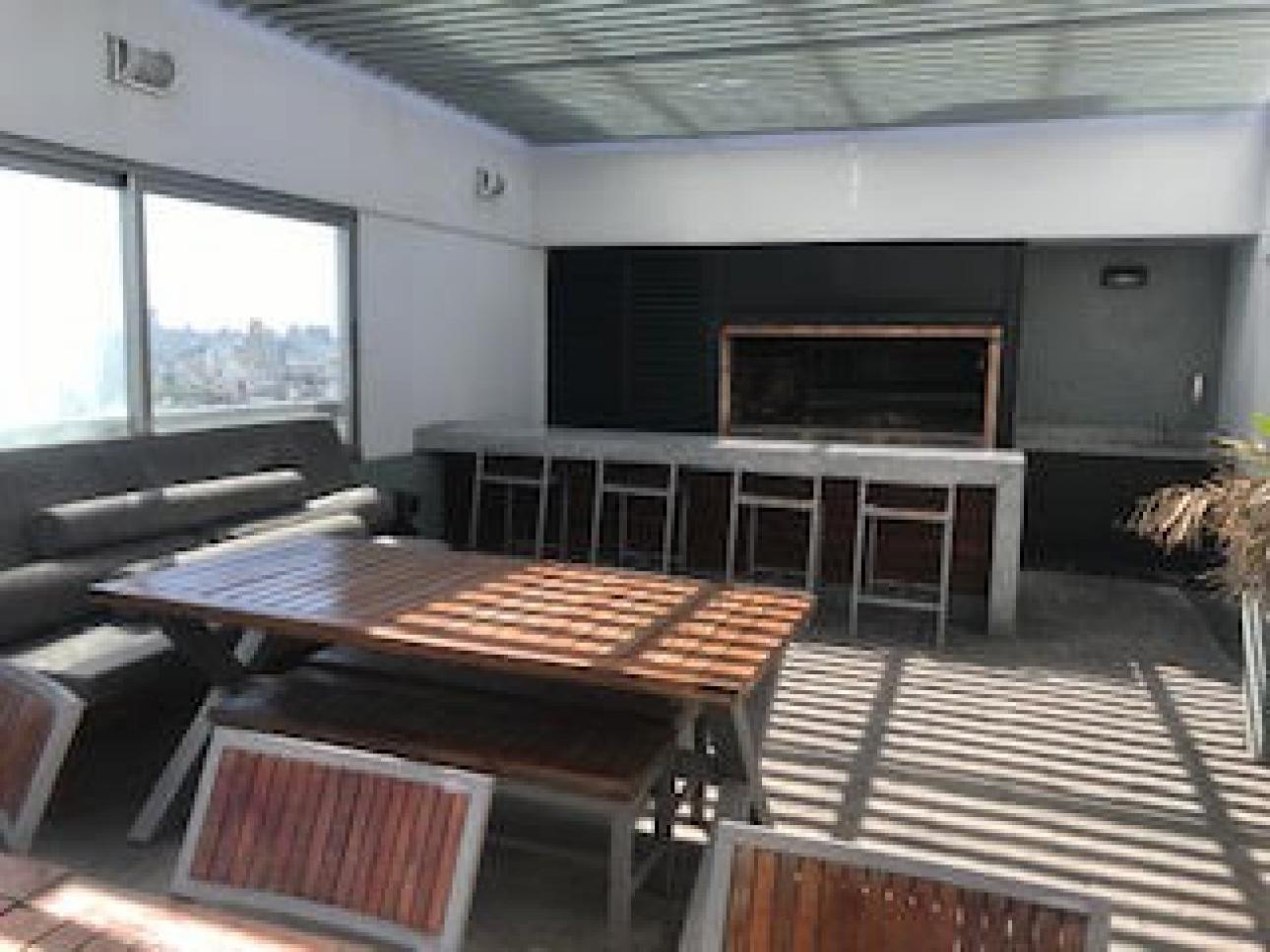 ESPECTACULAR DEPARTAMENTO DE 2 AMBIENTES EN TOPACIO TOWER
