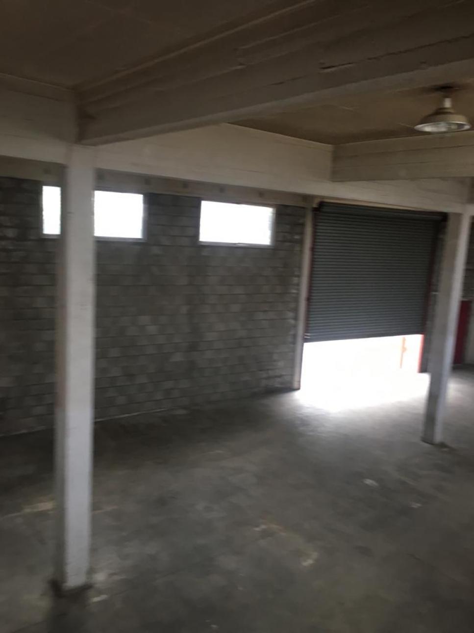 GALPON 280 M2 SOBRE FLEMING