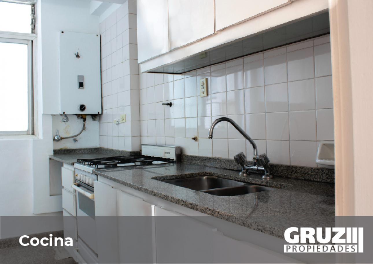 3 ambientes Apto Prof. 57m2 - Ecuador 990 - Recoleta
