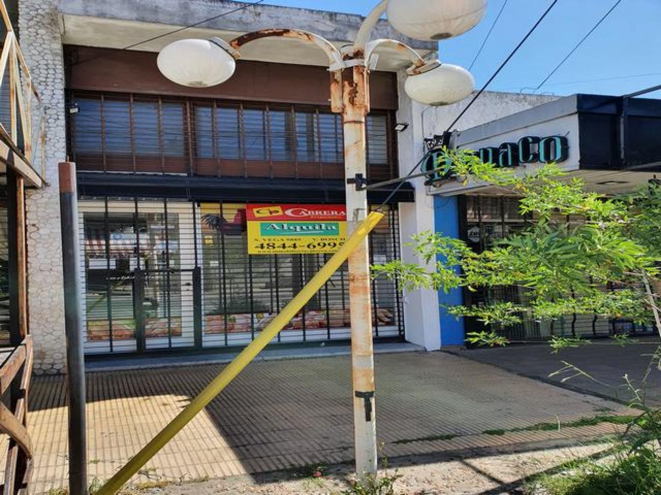 LOCAL 30M2 SANTOS VEGA VILLA BOSCH