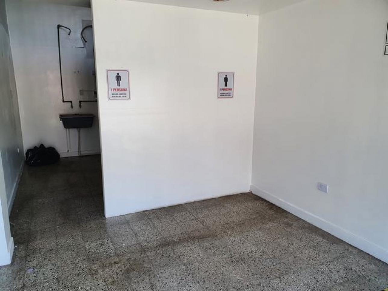 LOCAL 30M2 SANTOS VEGA VILLA BOSCH