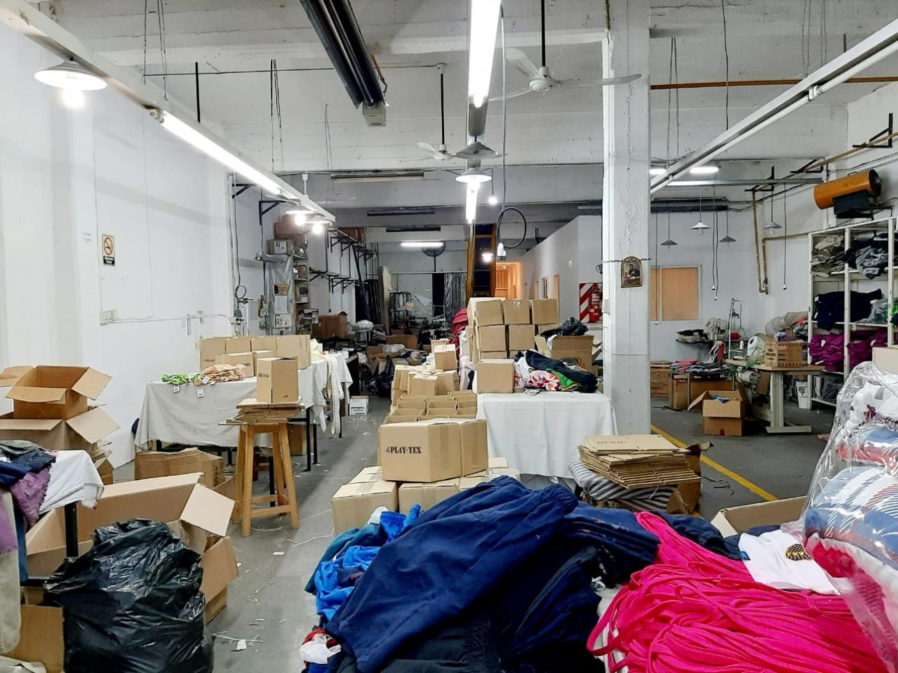895 m2 FABRICA TEXTIL DE CONFECCIÓN TOTALMENTE INSTALADA