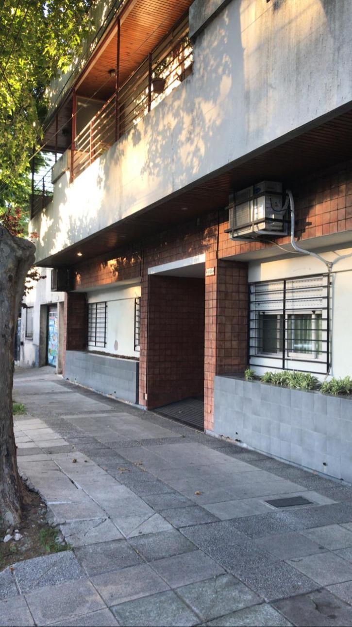 Alquiler Depto. monoambiente.-P Rodriguez y Moreno.