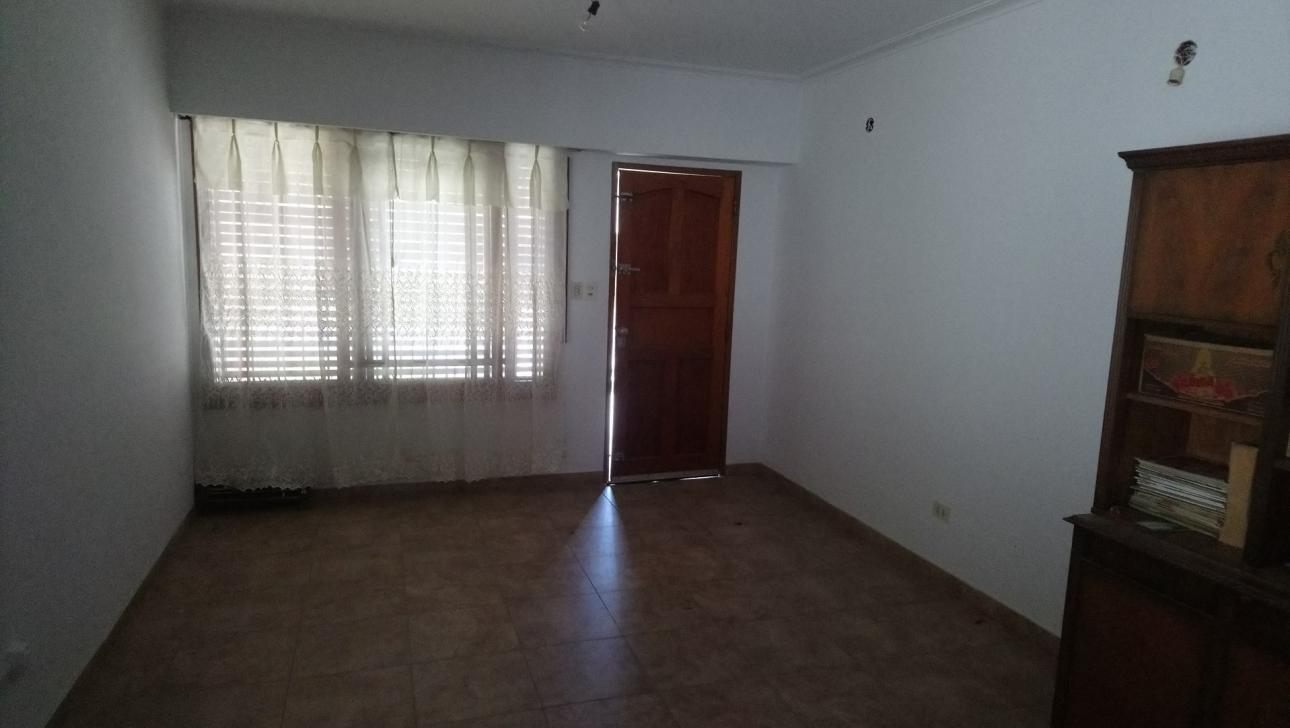 VC31 - VENTA - CASA 3 AMB - Sobre M. Acosta  Casa 3 amb.