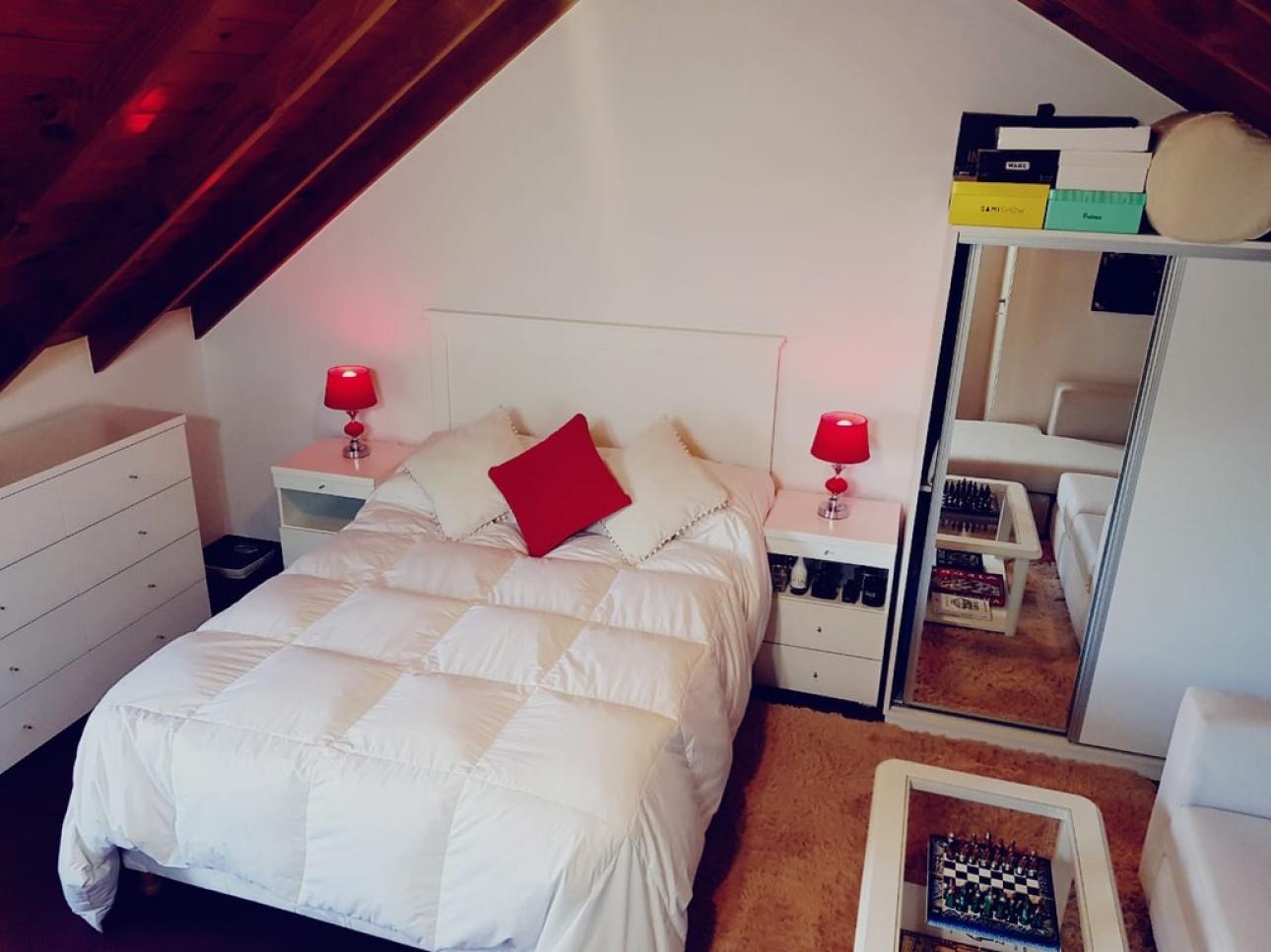 Duplex de 3 ambientes con cochera y patio