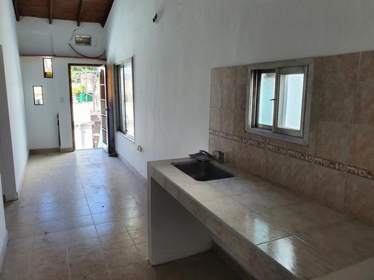 DEPARTAMENTO 2 AMB CON PATIO SAN MARTIN