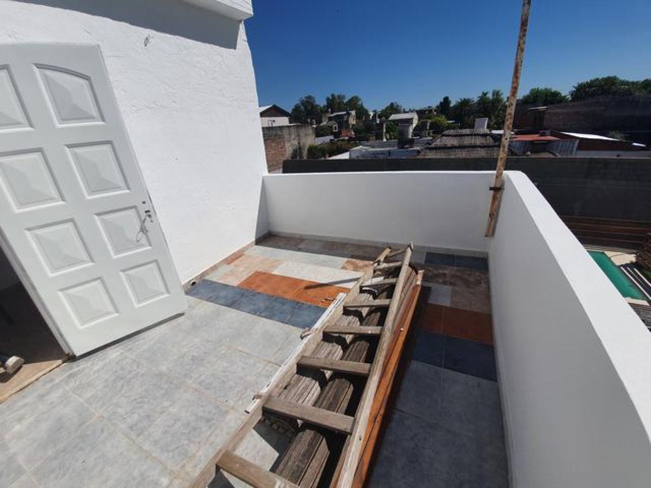 DEPARTAMENTO 2 AMB CON PATIO SAN MARTIN