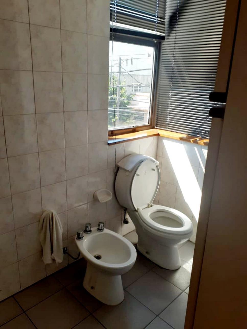 GALPON 1100 m2 CUBIERTOS
