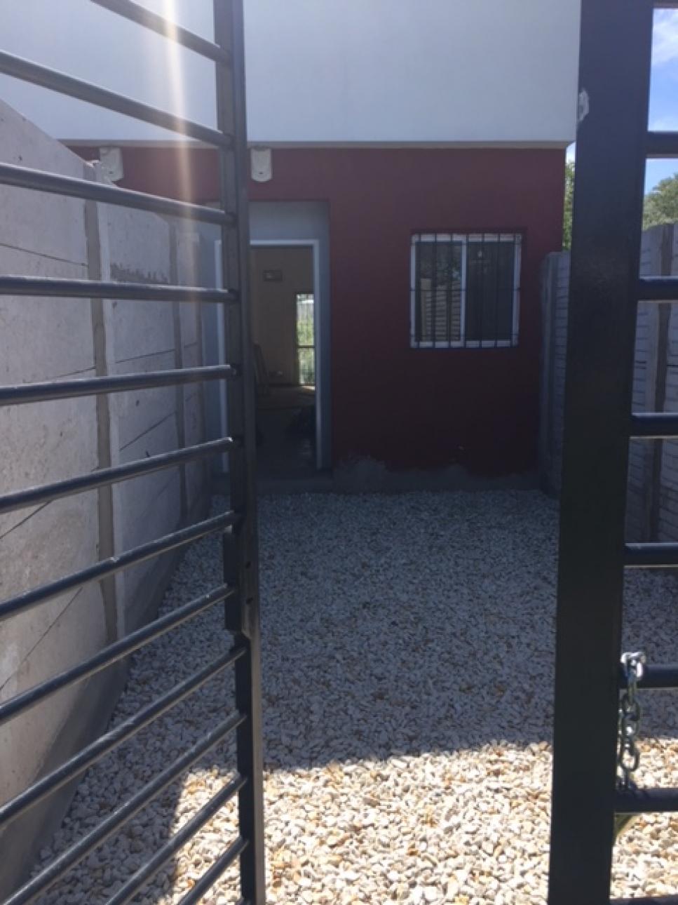 4 Dúplex en Catamarca y Moreno, a pocas cuadras de Ruta 210