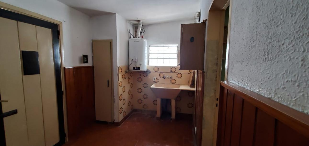 Excelente Vivienda sobre Roldan 515, Glew