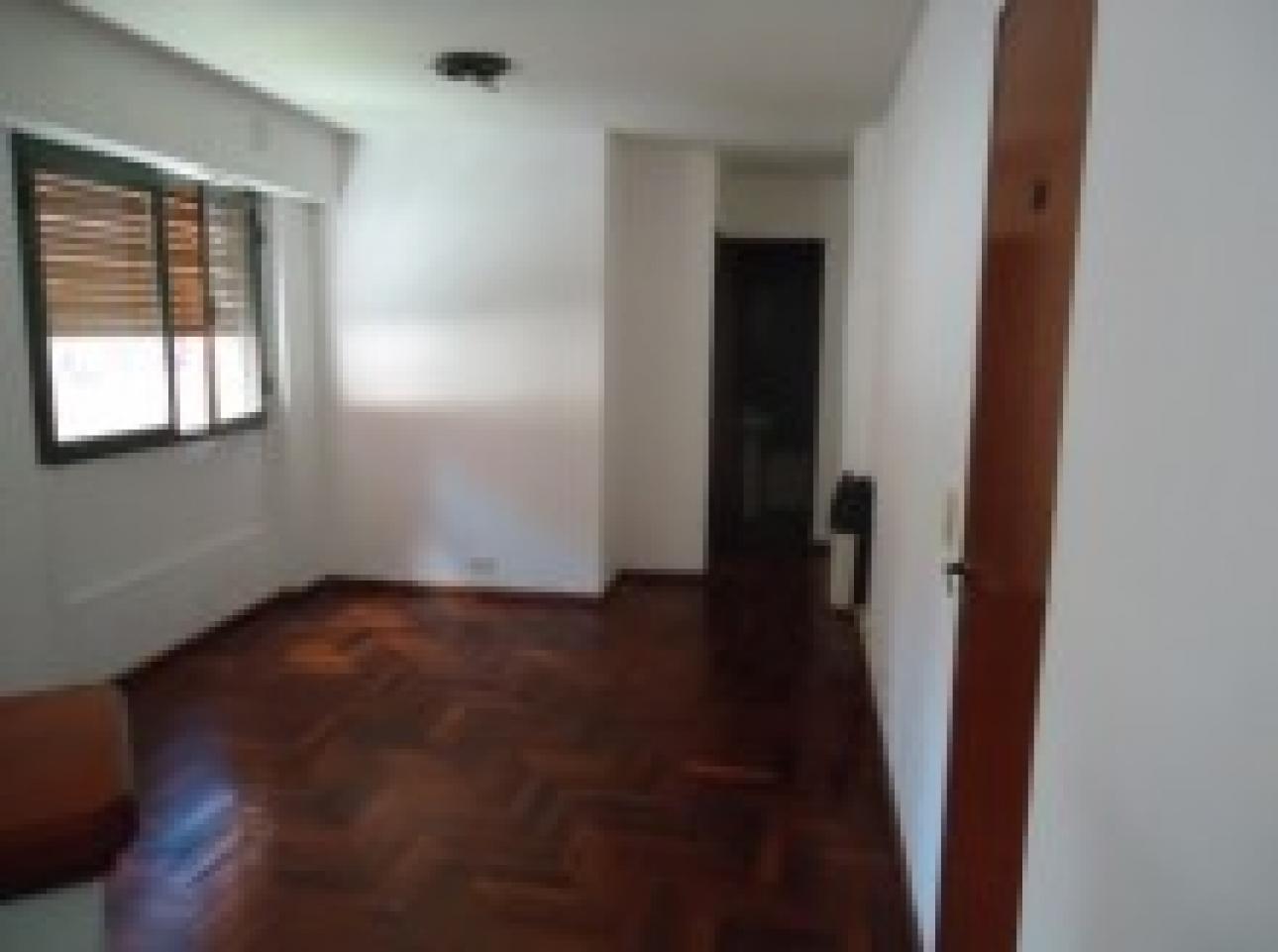 VENTA DE DPTO UN DORM EN B° NUEVA CORDOBA (Código: 318)