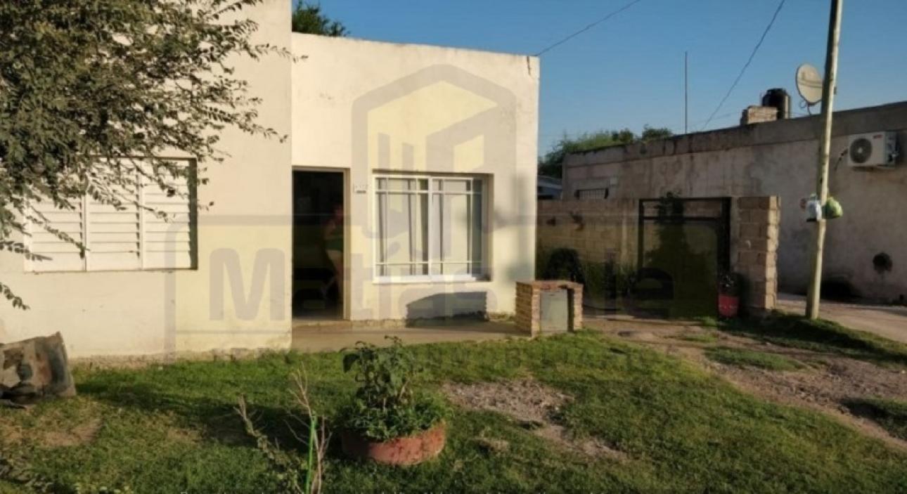 VENDE CASA ZONA WALMART
