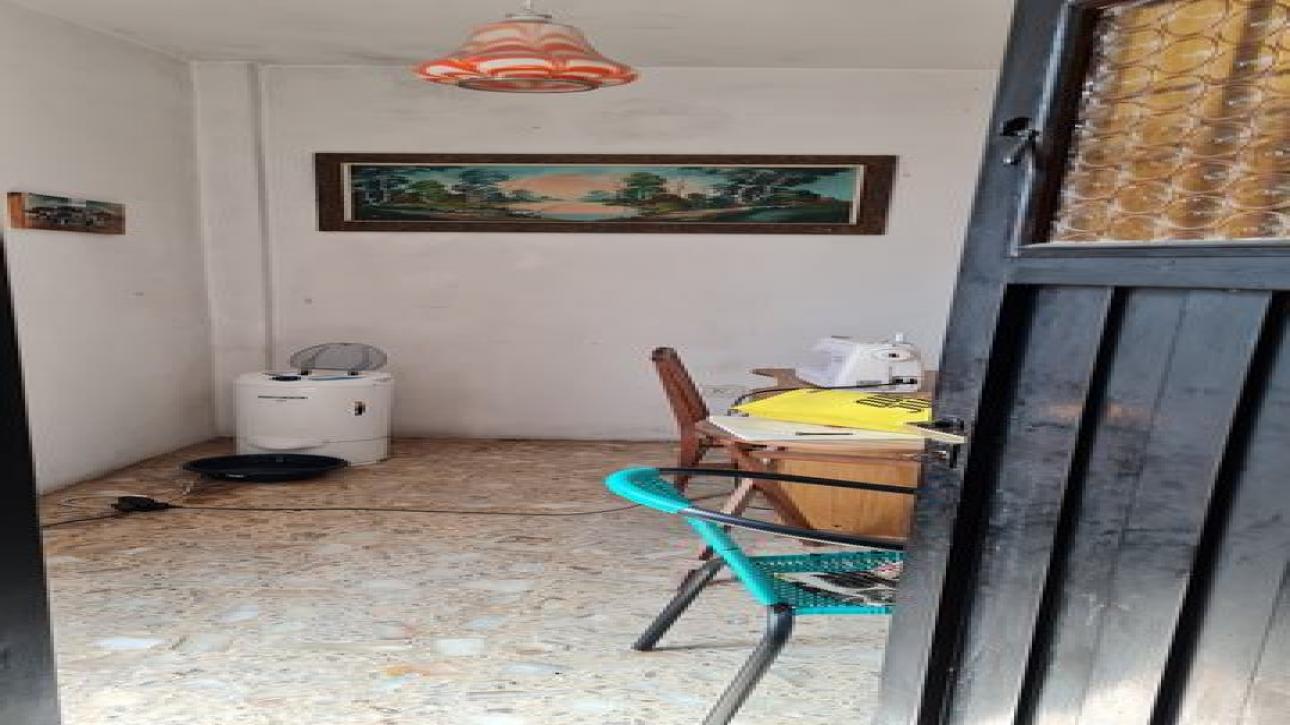 CASA 4 AMB.