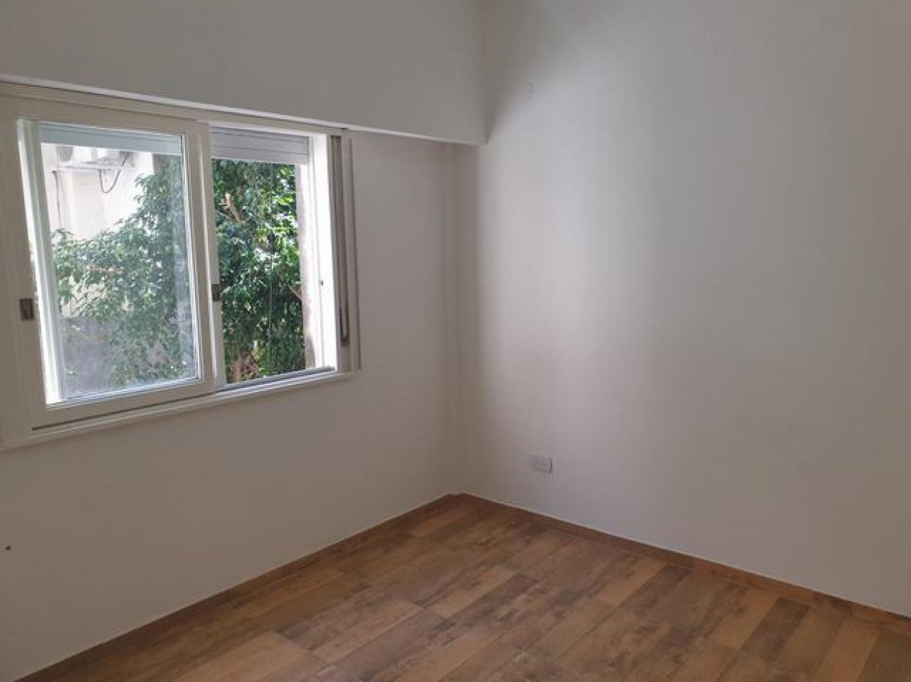 DEPARTAMENTO 2 AMB 300m estacion SANTOS LUGARES
