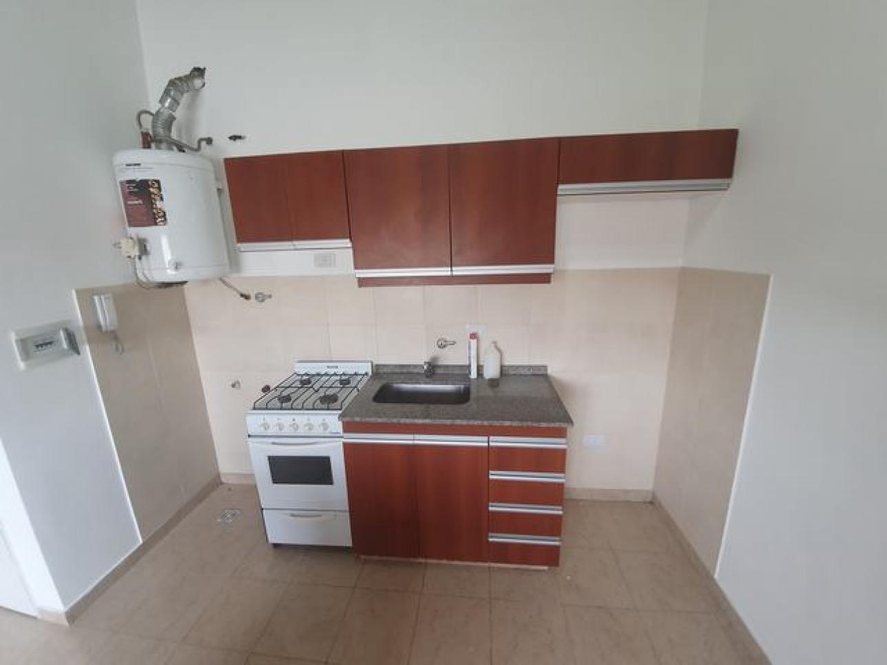DEPARTAMENTO 2 AMB C/BALCON  VILLA BOSCH