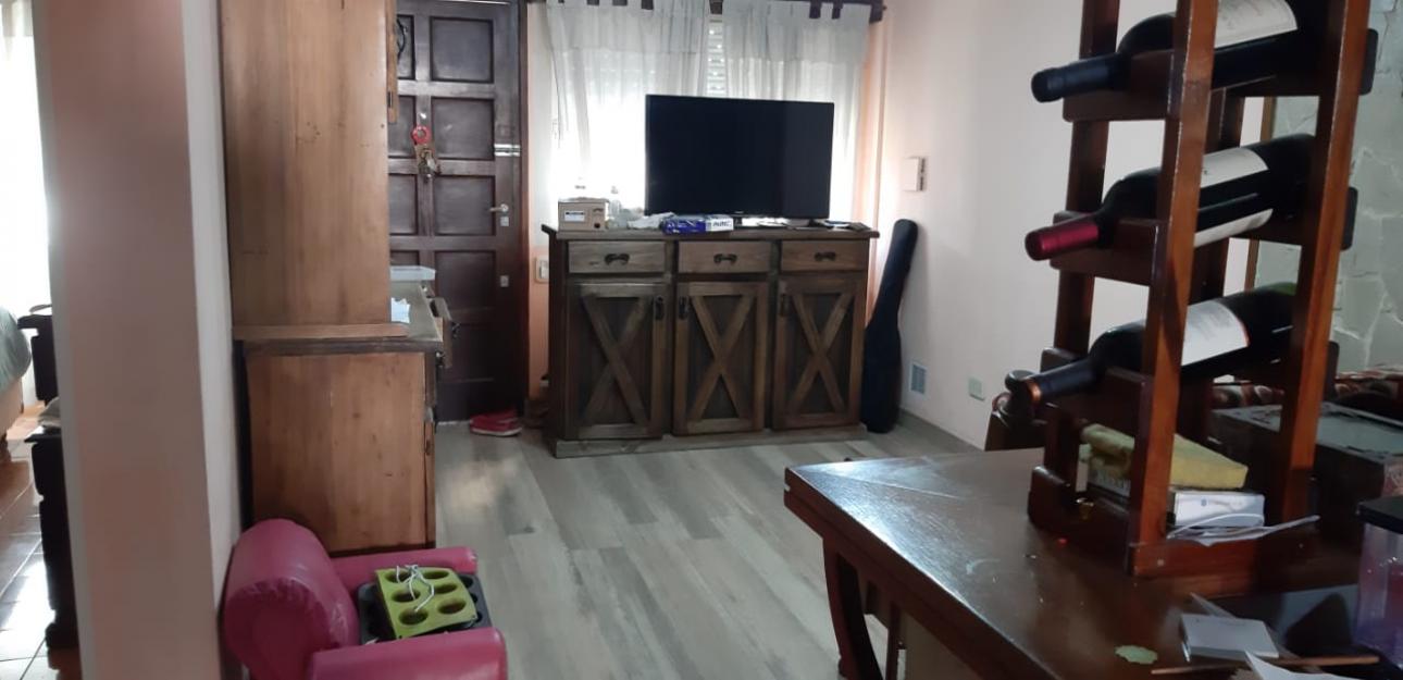 Hermosa Casa sobre Patria, a pocas cuadras de Estacion Glew
