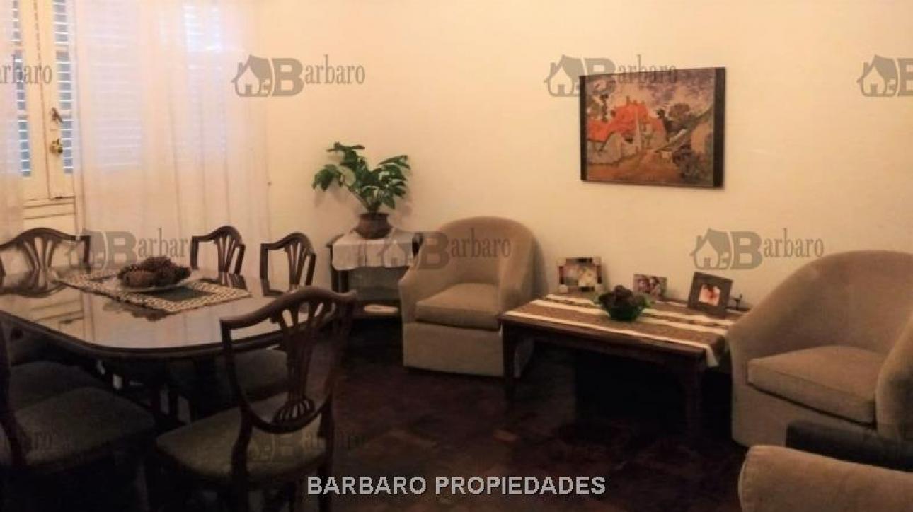 BARBARO VENDE CASA EN SAN MARTIN