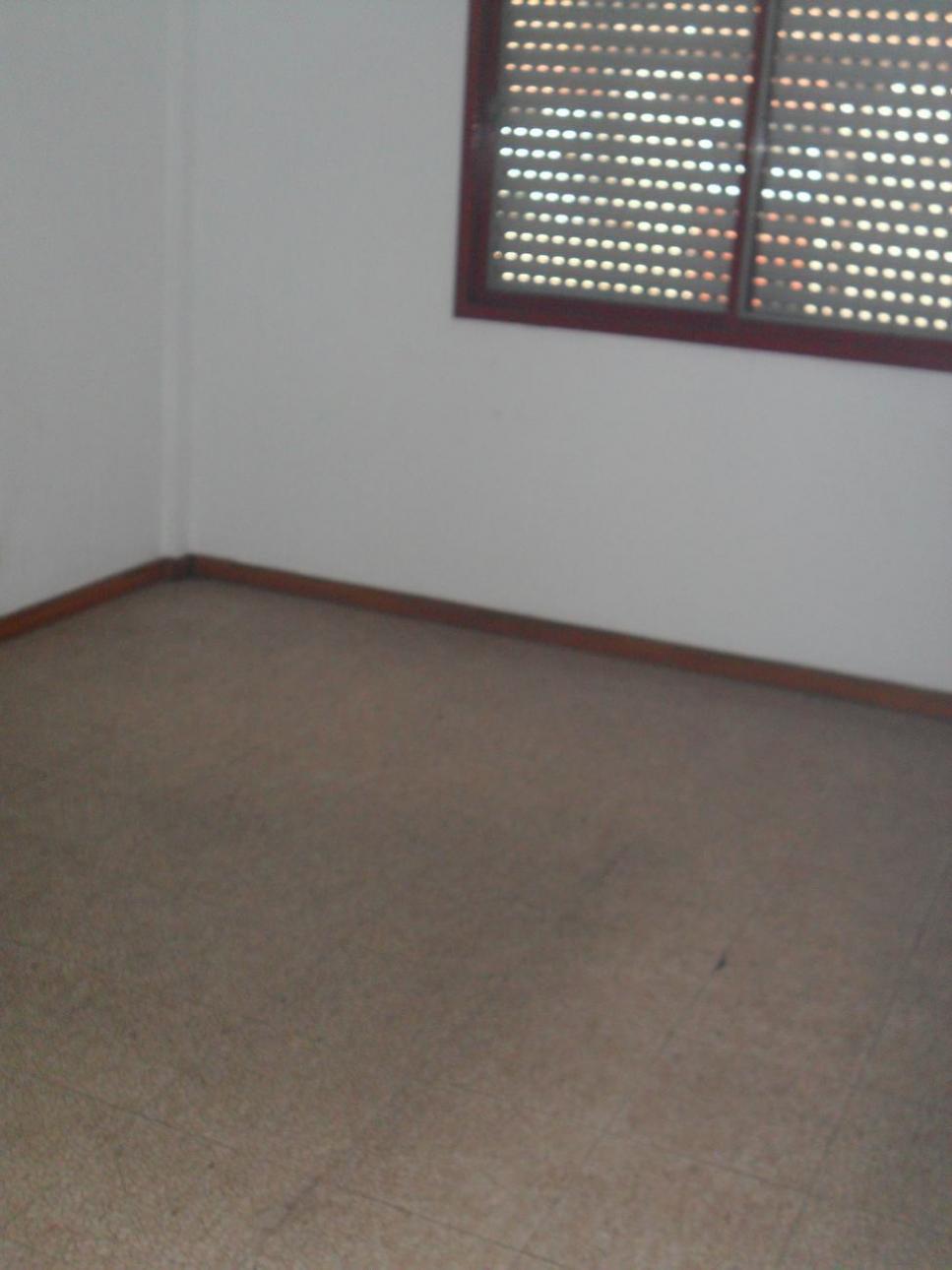 Duplex de tres ambientes en venta en el Palomar