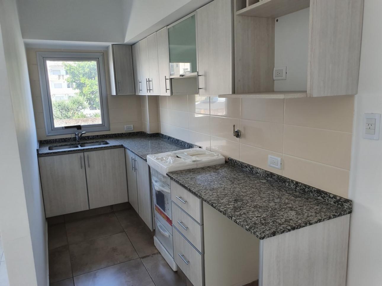 DEPARTAMENTO 3 AMB A ESTRENAR FRENTE ESTACION BOSCH