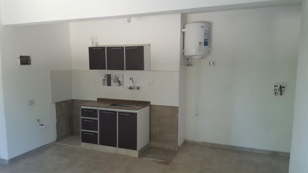 DEPARTAMENTO 2 AMBIENTES MARTIN CORONADO