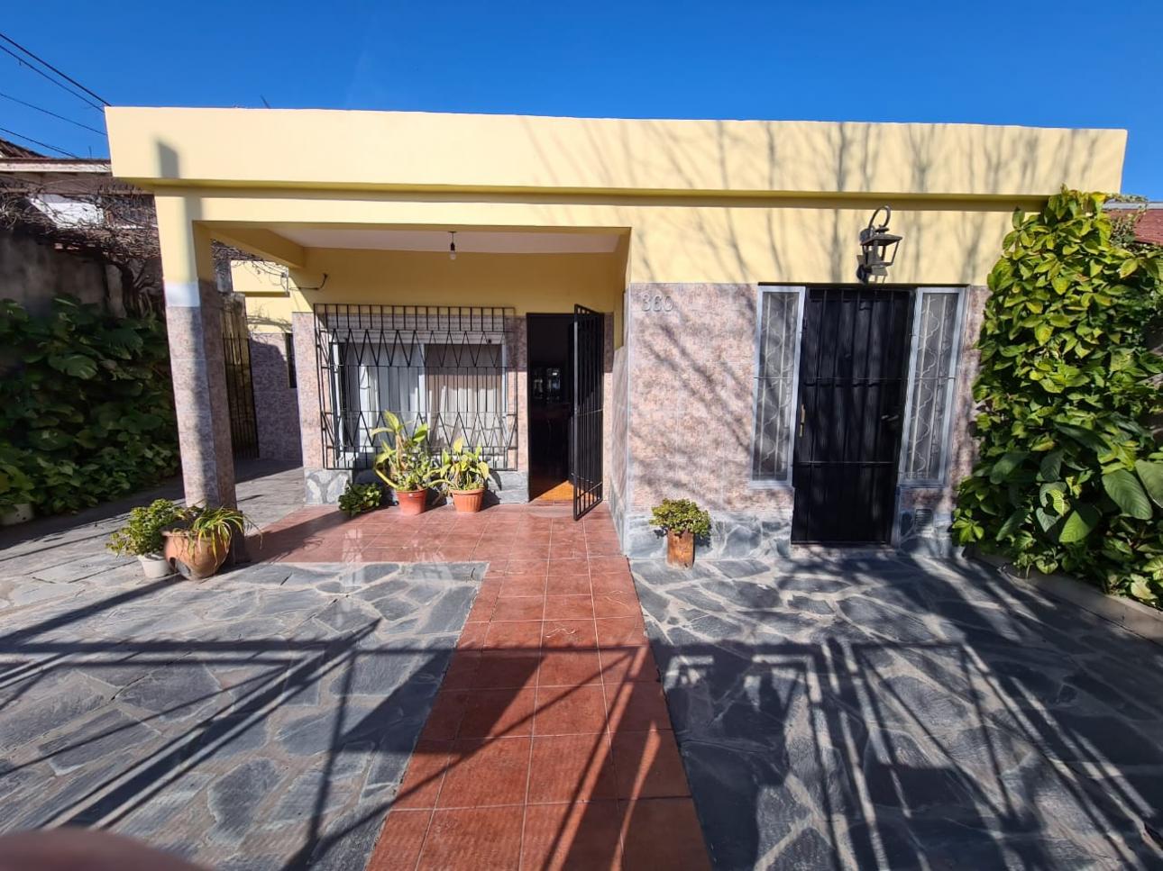 Hermosa Vivienda + Depto en Campbell 360, Glew
