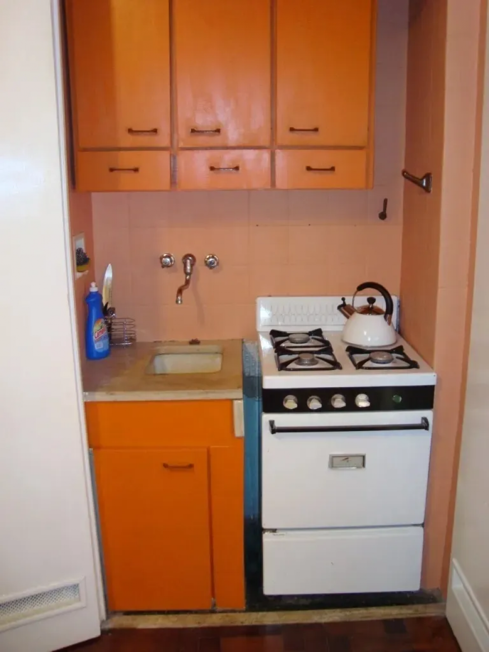 VENTA HERMOSO MONOAMBIENTE EN LAVALLE 2100