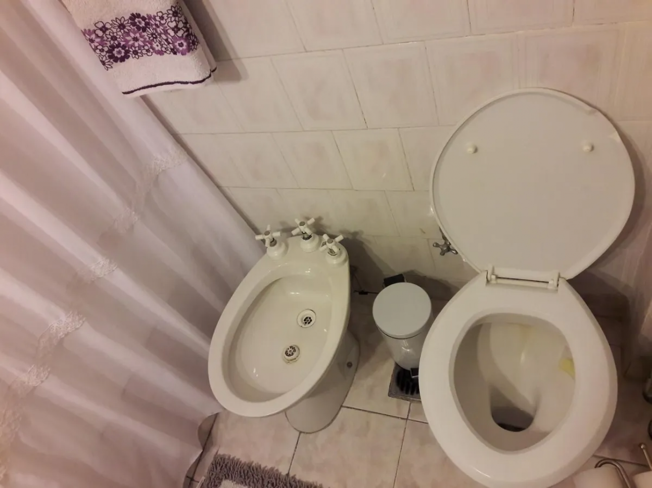 Depto. De 3 Amb. Piso 2 por Escalera,sin Expensas!