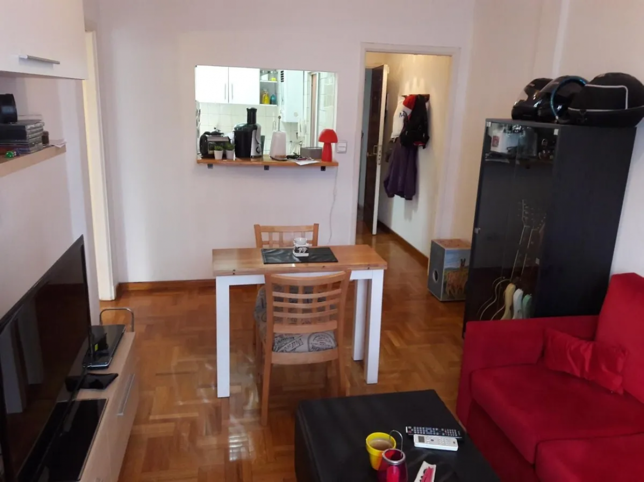 Depto. De 3 Amb. Piso 2 por Escalera,sin Expensas!