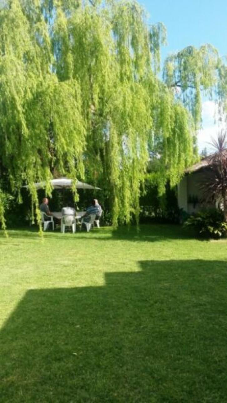 VENDO CASA QUINTA EN BARRIO LINKS DE EZEIZA