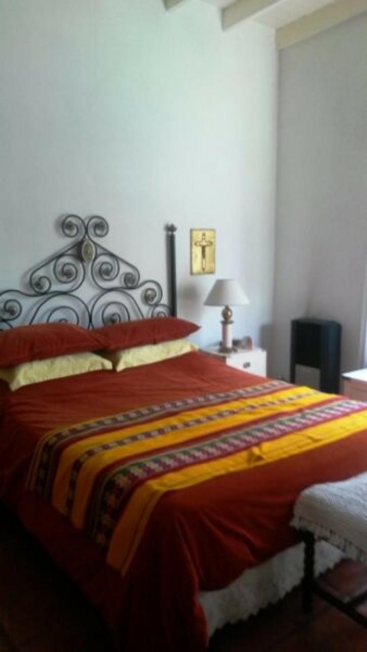 VENDO CASA QUINTA EN BARRIO LINKS DE EZEIZA