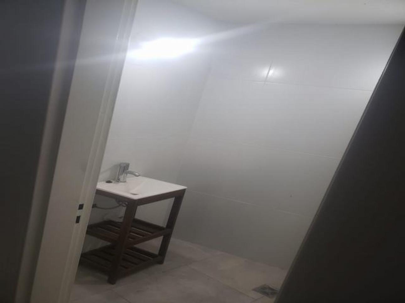 LOCAL 70M2 EN LOMA HERMOSA