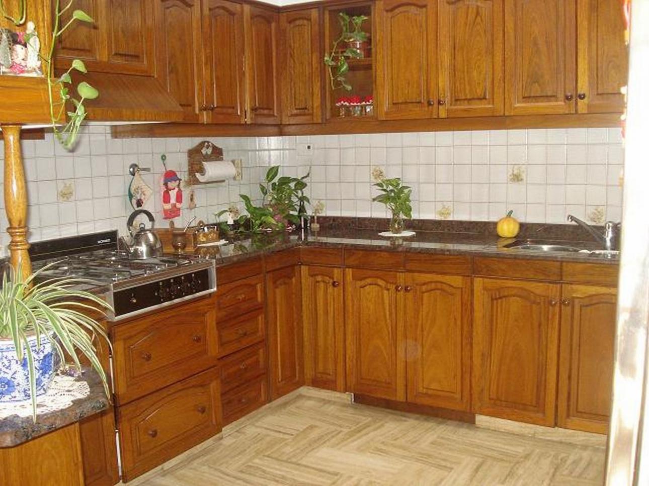 Chalet 5 Amb. y Dependencias