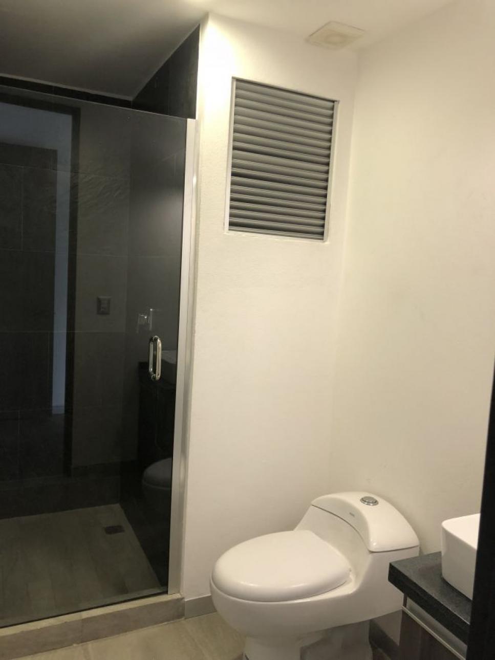 ENTA DEPARTAMENTO, 3 RECÁMARAS, 2 ESTACIONAMIENTOS Y BODEGA,