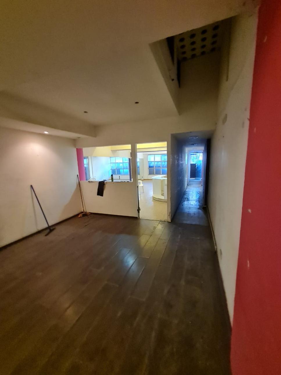 LOCAL CON SALA PARCIALMENTE INSONORIZADA EN PALERMO