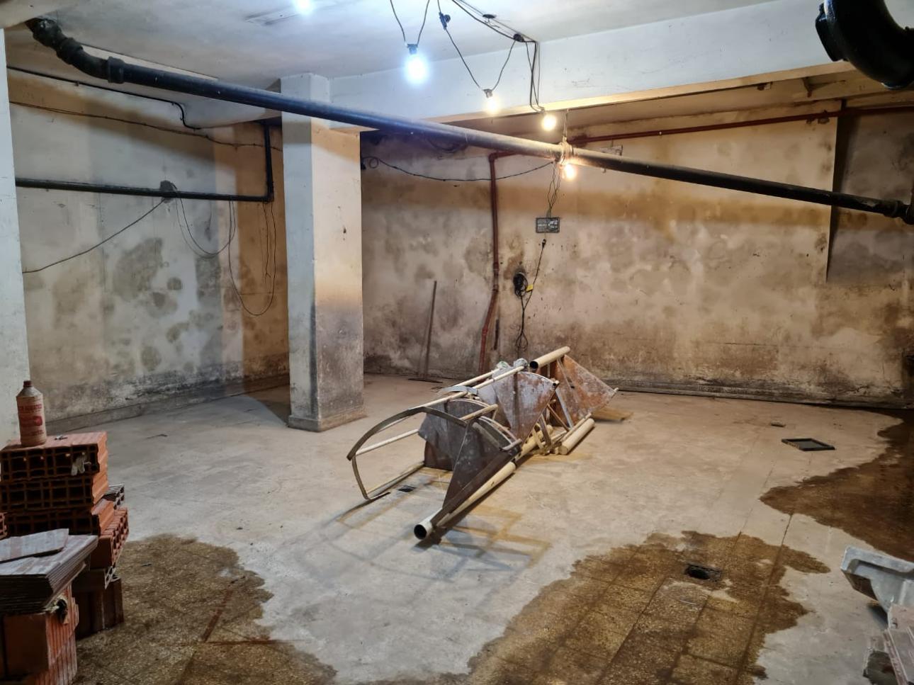 LOCAL CON SALA PARCIALMENTE INSONORIZADA EN PALERMO