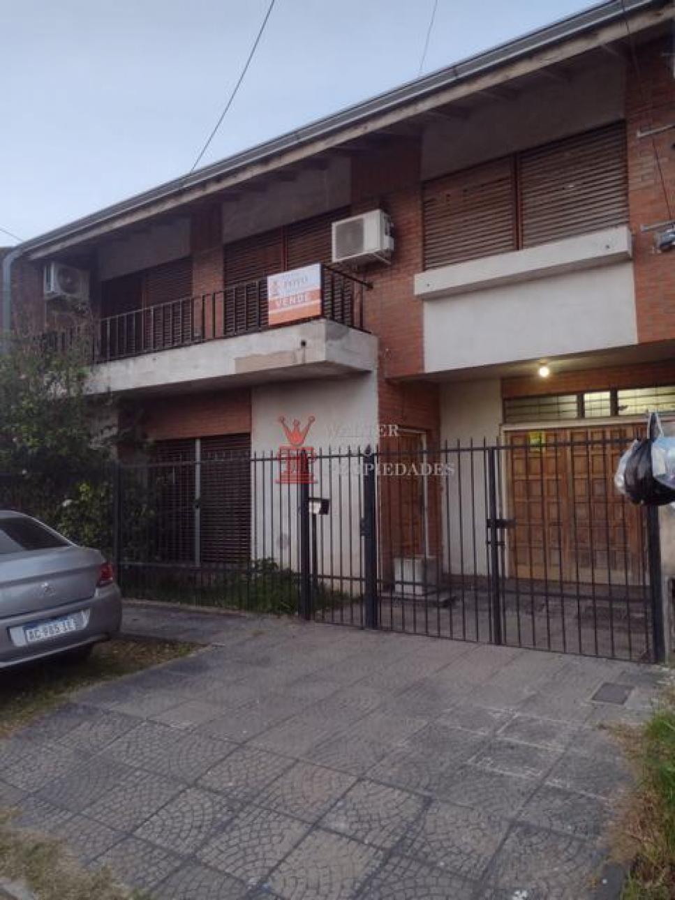 VENTA CHALET 4 DORM QUILMES