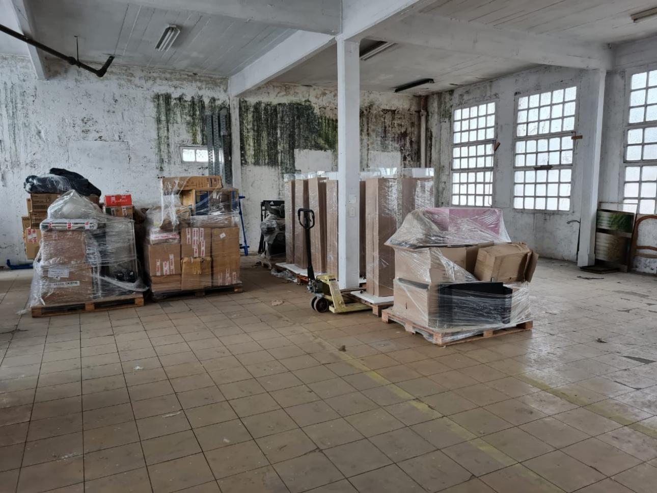 1300 m2 en Villa Maipu (Fabrica de Muebles)