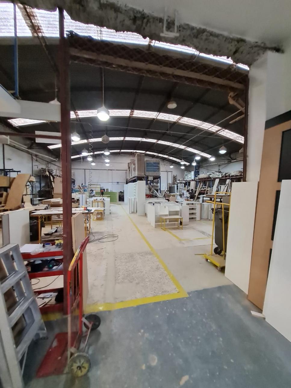1300 m2 en Villa Maipu (Fabrica de Muebles)