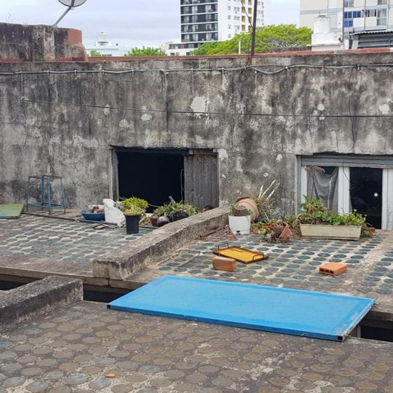 DEPOSITO EN POMPEYA DE 880 M2