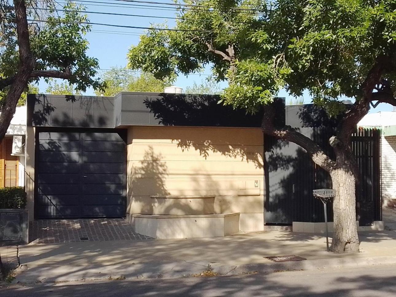 CALLE ITALIA Bº TRAPICHE