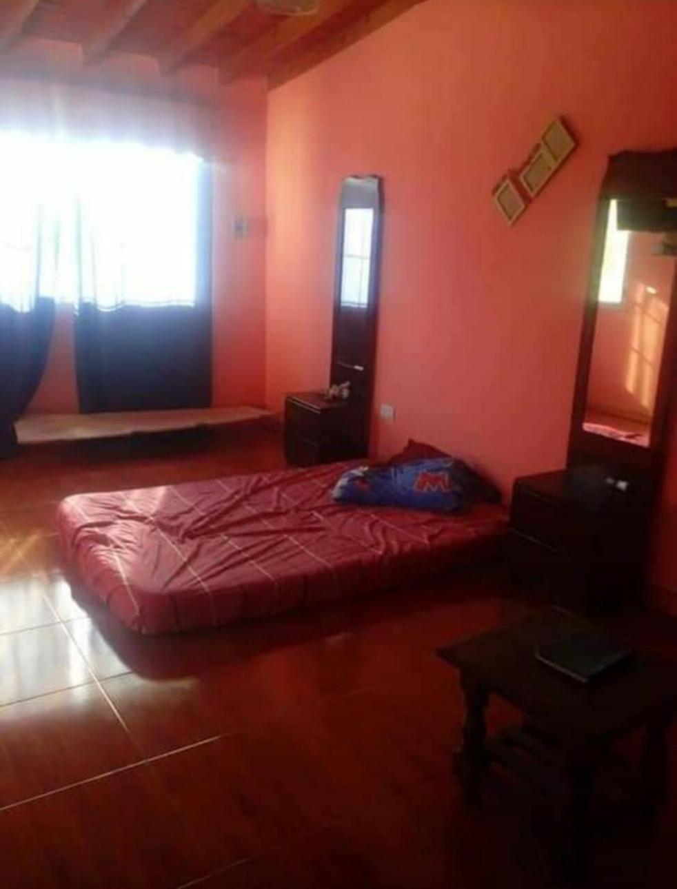 bg