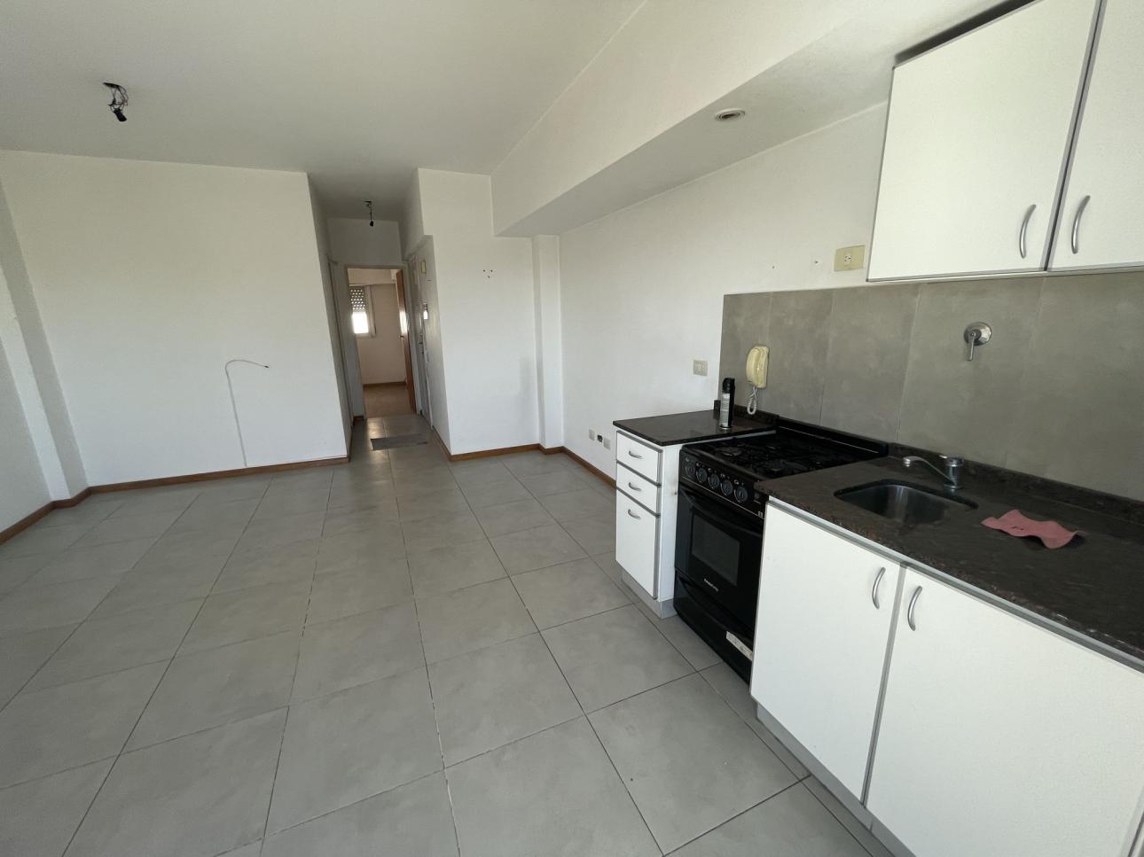 VENTA DEPARTAMENTO CENTRICO 2 AMB.