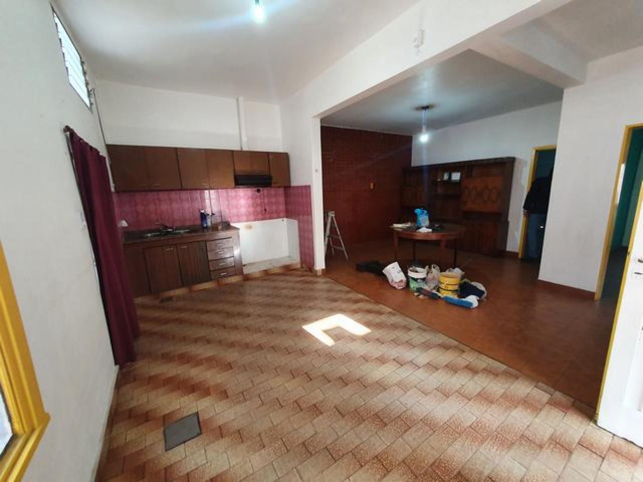 DEPARTAMENTO 2 AMB AMPLIO EN PH FRENTE  VILLA BOSCH S/EXP