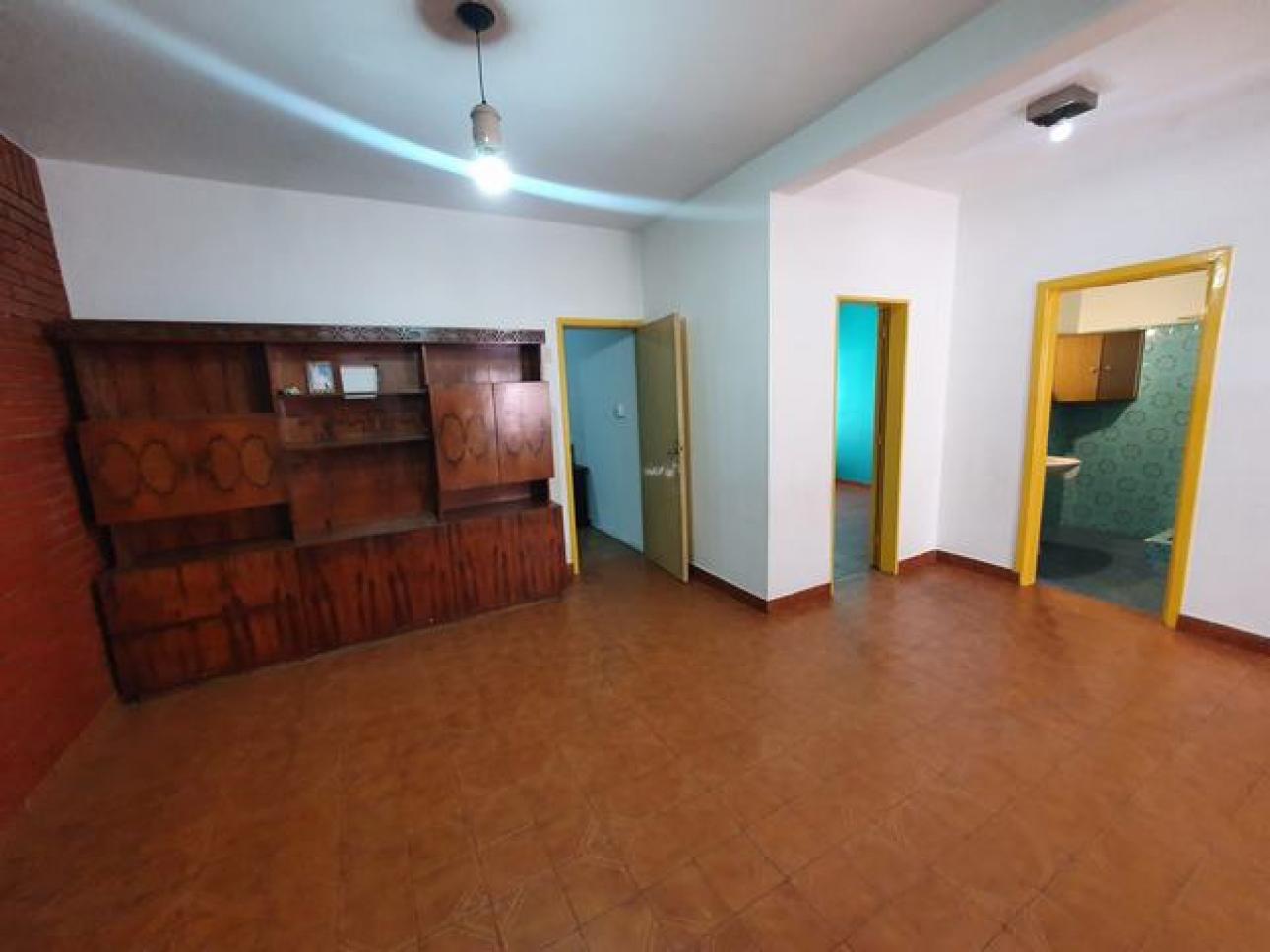 DEPARTAMENTO 2 AMB AMPLIO EN PH FRENTE  VILLA BOSCH S/EXP