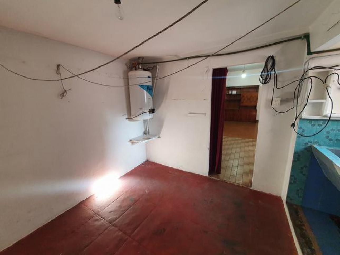 DEPARTAMENTO 2 AMB AMPLIO EN PH FRENTE  VILLA BOSCH S/EXP